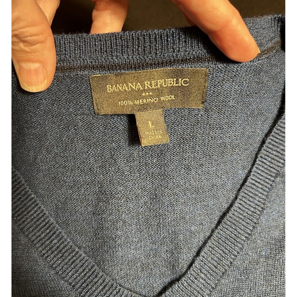 Banana Republic Mens Blue Gray 100% Merino Wool V-Neck Pullover Sweater L